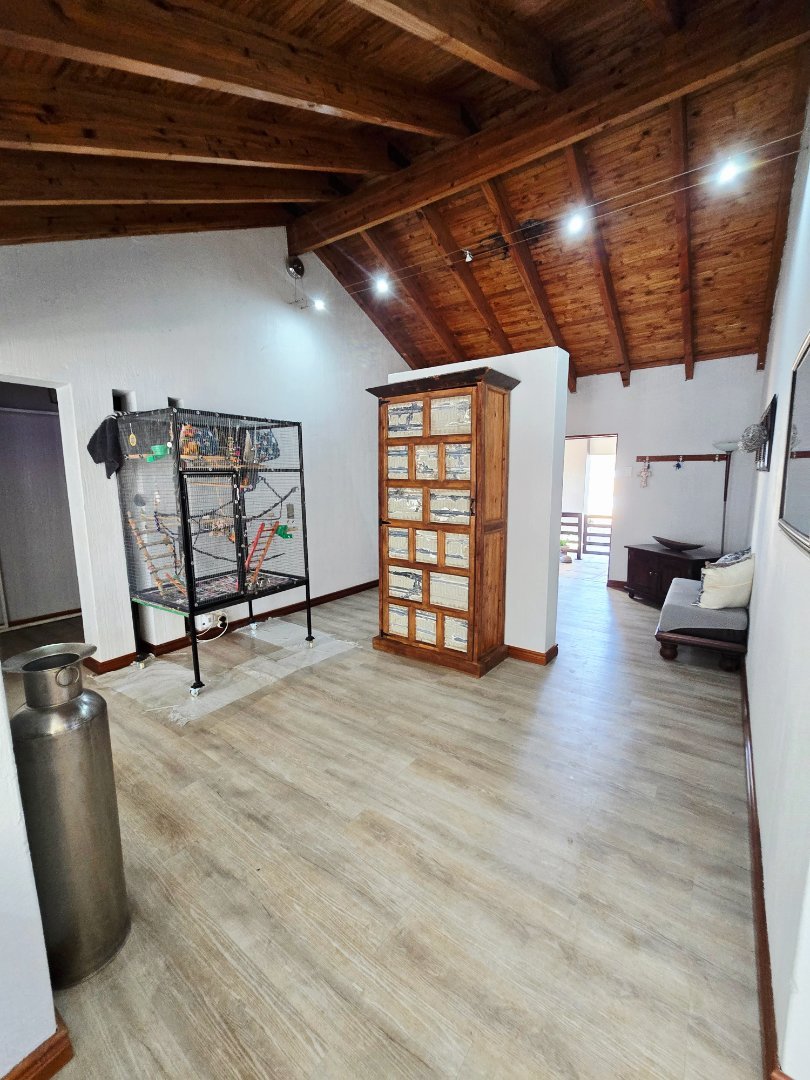4 Bedroom Property for Sale in Flamwood North West